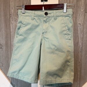 D10.33 NWT Kids Cherokee Capecod Mint  green shorts Sz 10